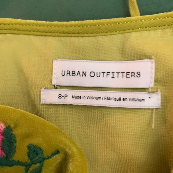 Urban Outfitters mini dress - Picture 4 of 4